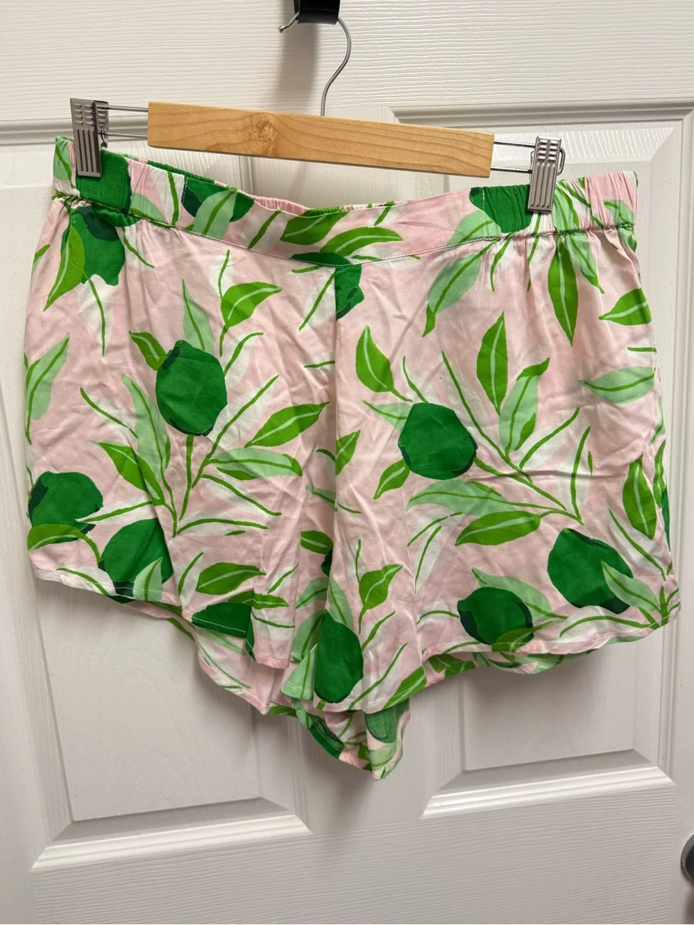 Printfresh Leaf Pajama Shorts - Picture 2 of 9